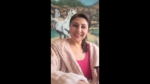 Snapshot of albina6543 chatting on 02.20.26 albina online show from 02.20.26