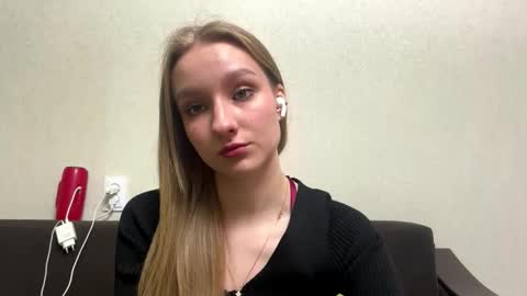 Lina   online show from 03.26.26