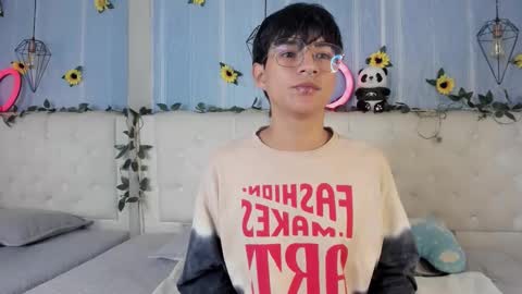 ale_aurarashi online show from 12.02.25