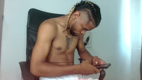 Snapshot of ale_squirt333 chatting on 02.13.26 ale_squirt333 online show from 02.13.26