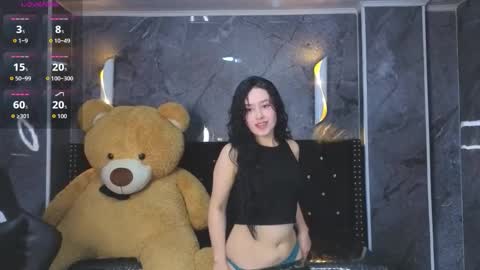 aleja online show from 12.18.25