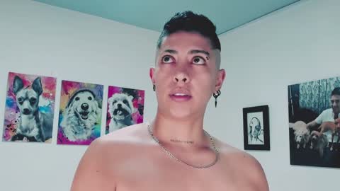 Snapshot of aleja1214 chatting on 12.20.24 Alejandra online show from 12.20.24