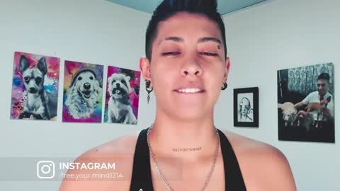 Snapshot of aleja1214 chatting on 01.21.25 Alejandra online show from 01.21.25