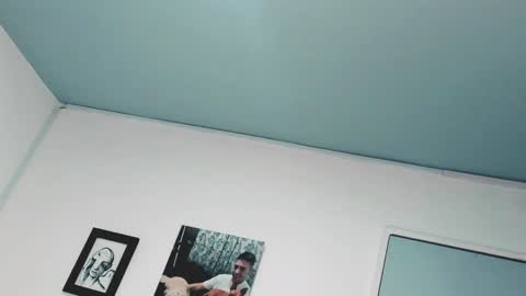 Snapshot of aleja1214 chatting on 01.23.25 Alejandra online show from 01.23.25