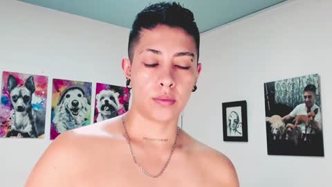 Snapshot of aleja1214 chatting on 01.31.25 Alejandra online show from 01.31.25