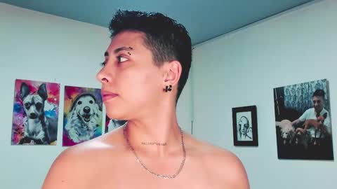 Snapshot of aleja1214 chatting on 02.11.25 Alejandra online show from 02.11.25