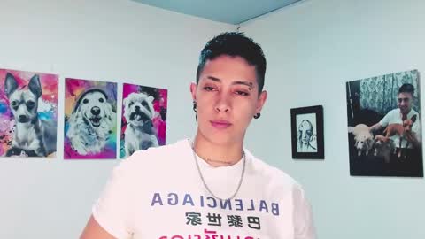 Snapshot of aleja1214 chatting on 02.19.25 Alejandra online show from 02.19.25