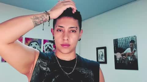 Snapshot of aleja1214 chatting on 02.24.25 Alejandra online show from 02.24.25