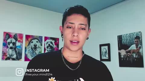 Snapshot of aleja1214 chatting on 02.25.25 Alejandra online show from 02.25.25