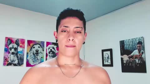 Snapshot of aleja1214 chatting on 02.25.25 Alejandra online show from 02.25.25