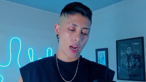 Snapshot of aleja1214 chatting on 09.16.25 Alejandra online show from 09.16.25