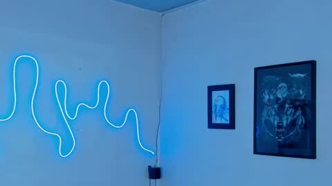 Snapshot of aleja1214 chatting on 09.22.25 Alejandra online show from 09.22.25