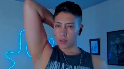 Snapshot of aleja1214 chatting on 10.20.25 Alejandra online show from 10.20.25