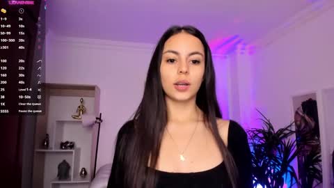 Alejandra online show from 02.01.25