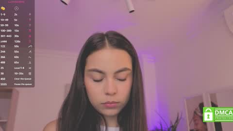 Alejandra online show from 09.17.25