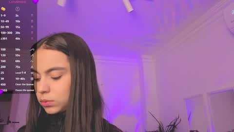 Alejandra online show from 04.17.26