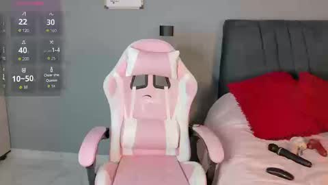 Alejandra Jones online show from 09.29.25