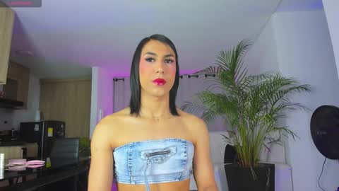 A L E J A N D R A online show from 09.27.25