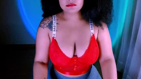 Alejandra  online show from 03.05.25