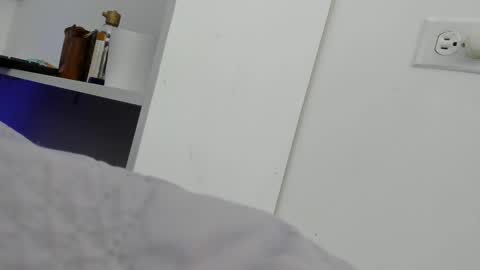 Alejandra online show from 10.26.25