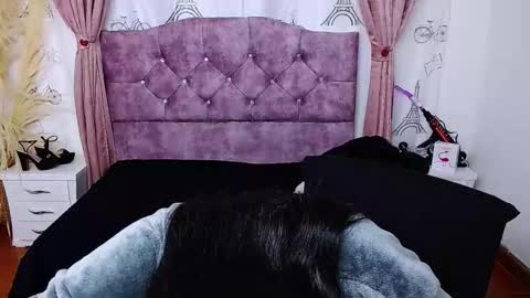 ALEJANDRA online show from 10.23.25