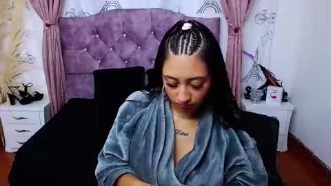 ALEJANDRA online show from 10.25.25