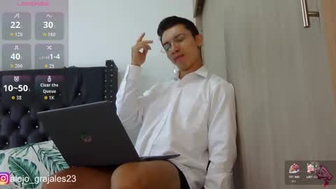 Alejo online show from 10.03.25