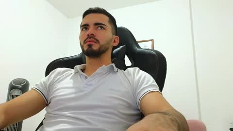 Snapshot of alejandroo_7 chatting on 12.21.24 alejandroo_7 online show from 12.21.24
