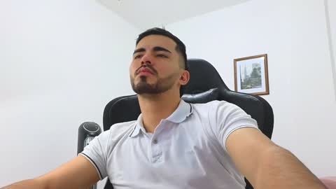 Snapshot of alejandroo_7 chatting on 01.04.25 alejandroo_7 online show from 01.04.25