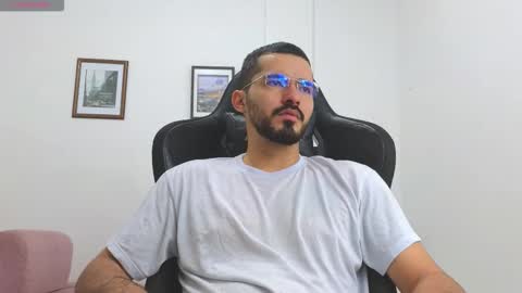 alejandroo_7 online show from 11.29.25