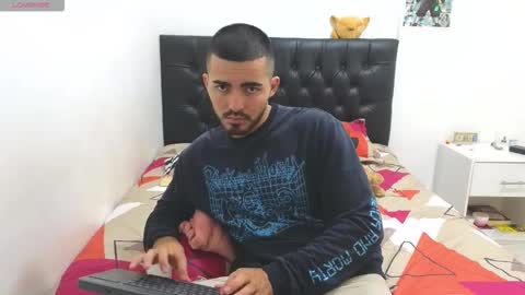 alejandroo_7 online show from 02.24.26