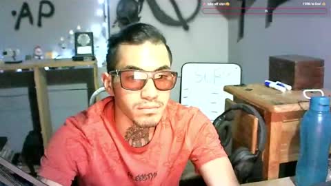 Snapshot of alejandropppzz chatting on 01.22.25 alejandropppzz online show from 01.22.25