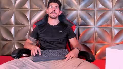 Alejo  online show from 02.16.25