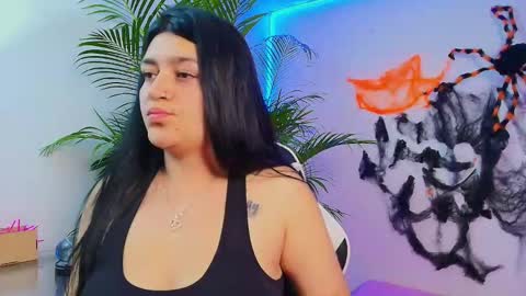 aleja online show from 10.19.25