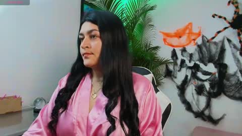 aleja online show from 10.22.25