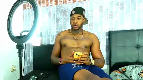 alejo_21cm online show from 02.17.25