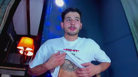 alejo_323__ online show from 01.15.25