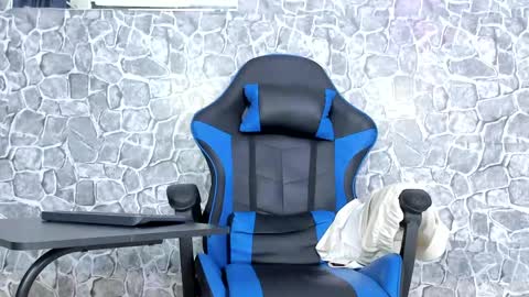 alejo peverell online show from 04.13.26