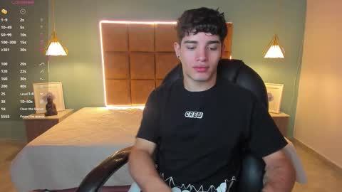 ALejoo Saenz online show from 10.27.25