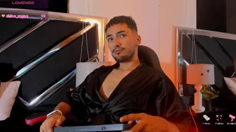 Alek online show from 09.12.25