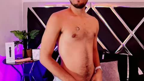 Alek online show from 10.08.25