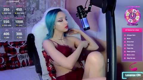 Aleksa Hunt online show from 12.28.24