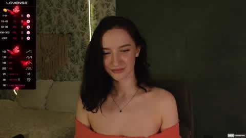 Snapshot of alena_navi chatting on 03.10.25 Alena online show from 03.10.25