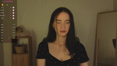 Snapshot of alena_navi chatting on 06.11.26 Alena online show from 06.11.26