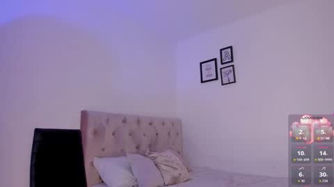 Alesay online show from 11.19.25