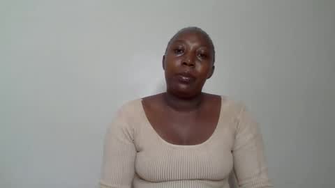 Snapshot of alesha_ chatting on 11.24.25 Noreen Kennth and Emilly online show from 11.24.25