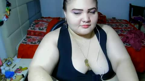 Snapshot of alesia_jones01 chatting on 06.26.26 Alesia jones01 online show from 06.26.26
