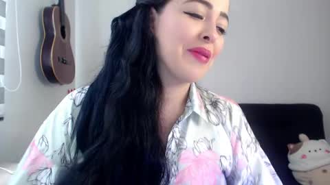 Snapshot of aleska_bell69 chatting on 10.19.25 Aleska online show from 10.19.25