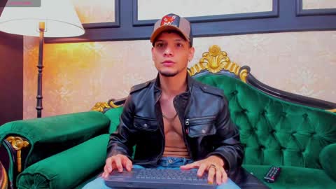 Alessandro King online show from 01.25.25