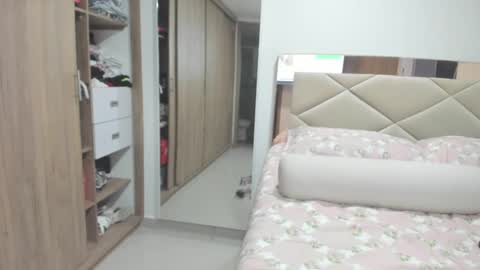 Snapshot of alessa_m71 chatting on 12.27.24 Alessa Moreno online show from 12.27.24